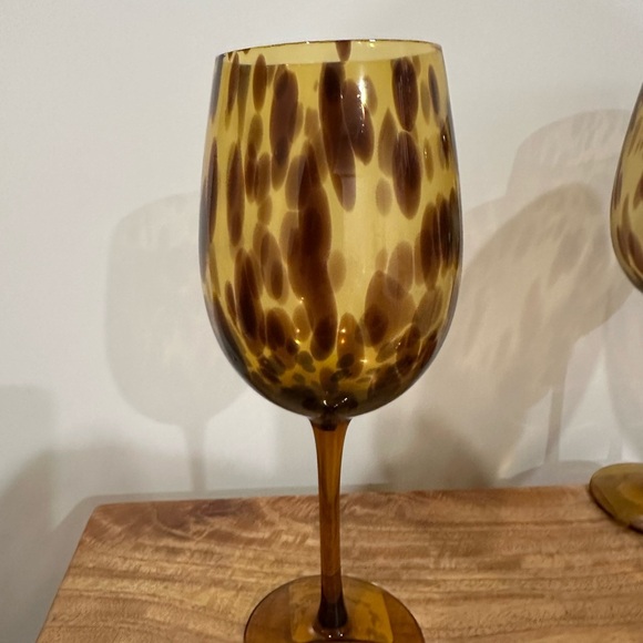 4 Amber Tortoise Shell Leopard Amber  Art Glass Wine Glasses Set Vintage Vibes - Picture 8 of 11